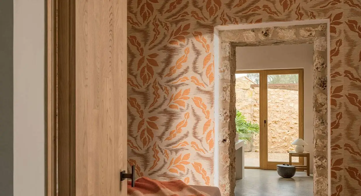 Serving Dallas: Professional Wallpaper Installers